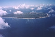Nauruan translation